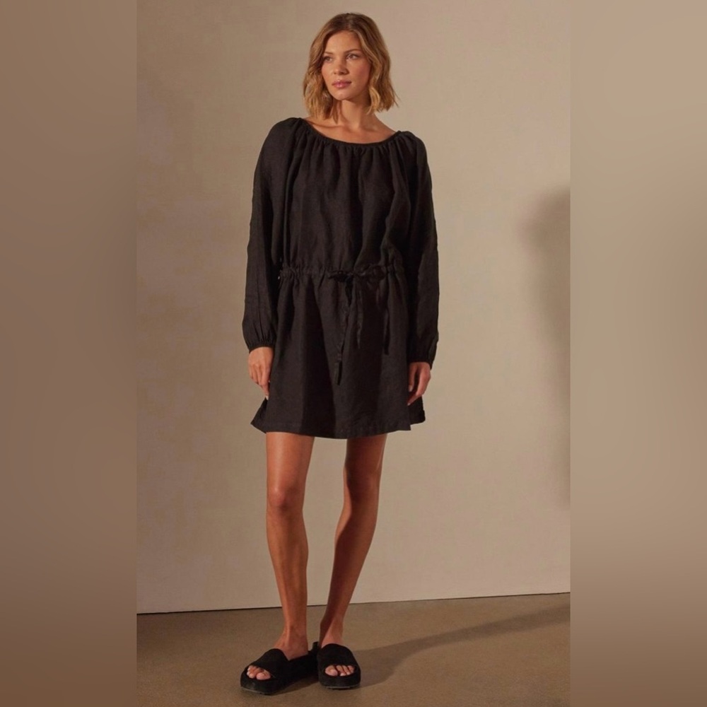 NWT Gathered linen dress. - Picture 3 of 8